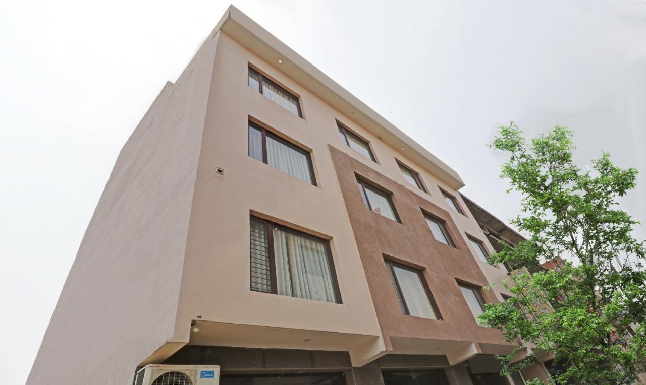 Treebo Magnum Chandigarh Kharar 外观 照片